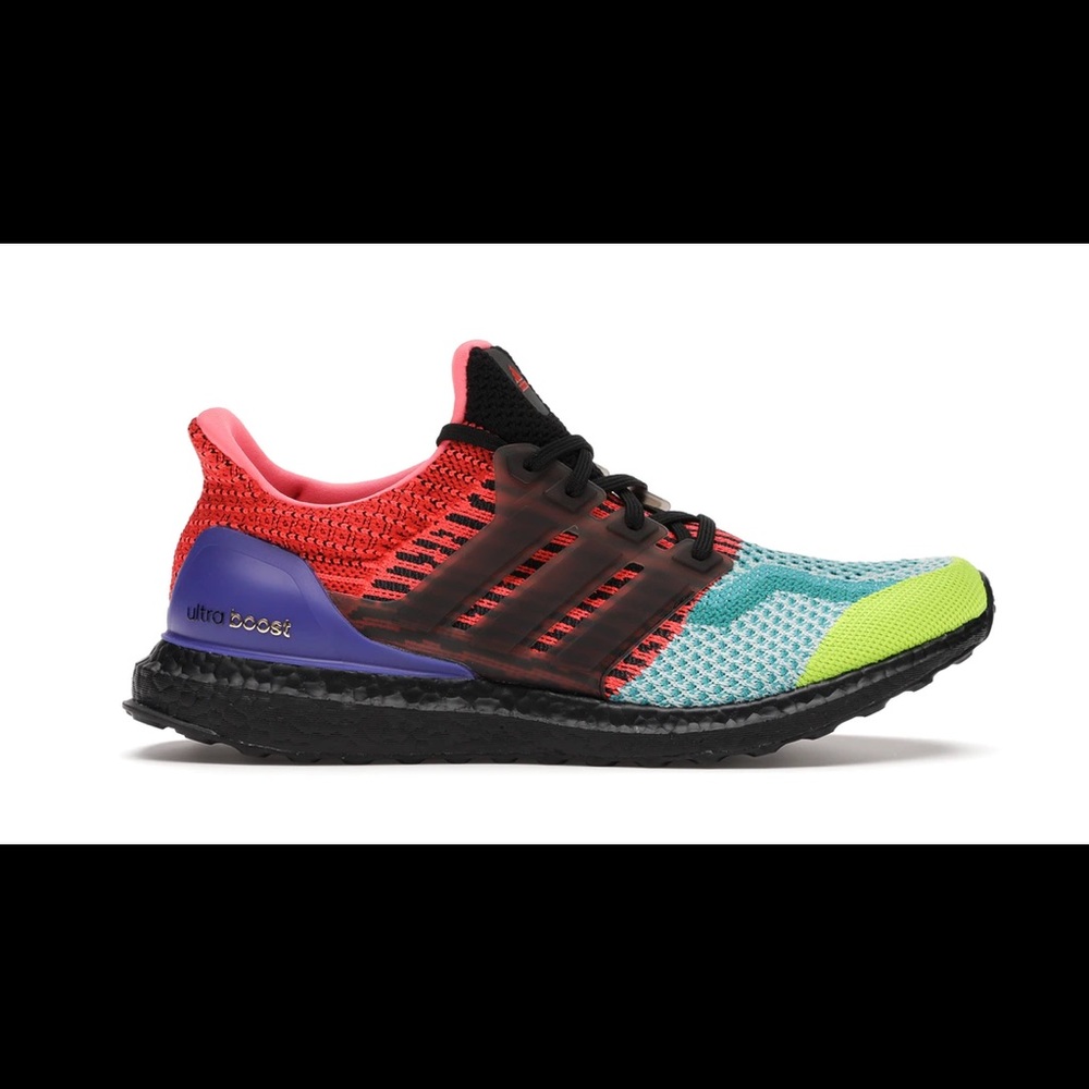 Adidas Ultraboost DNA New in Box